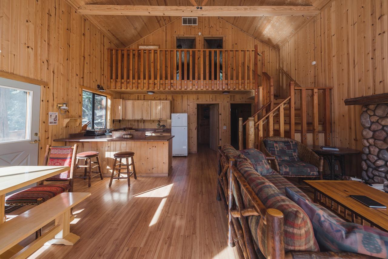 Silver City Mountain Resort Три Ривърс Екстериор снимка