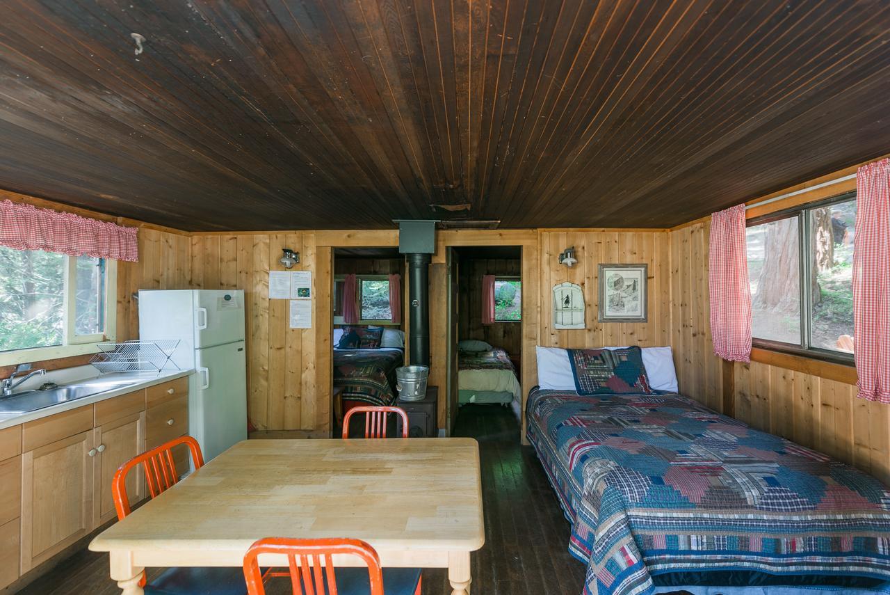 Silver City Mountain Resort Три Ривърс Екстериор снимка