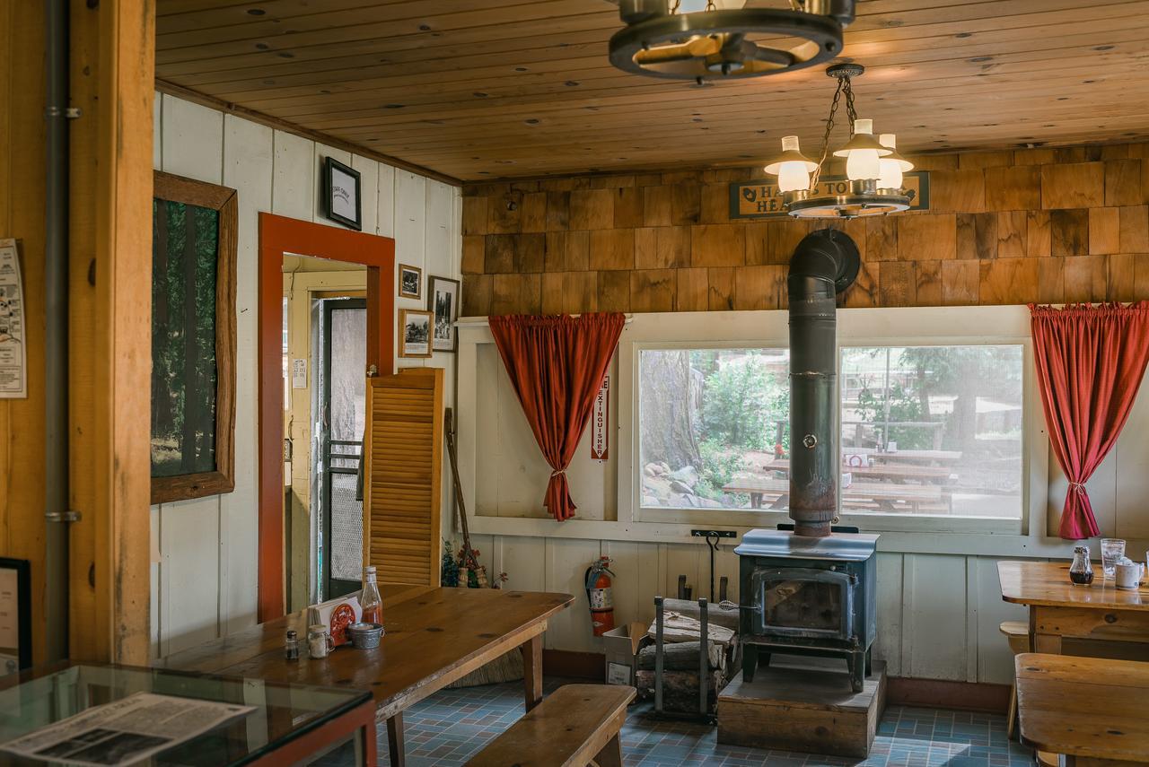 Silver City Mountain Resort Три Ривърс Екстериор снимка