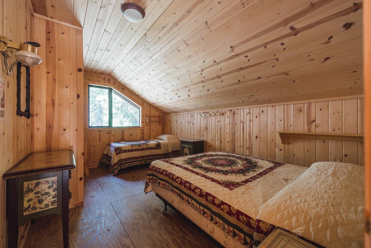 Silver City Mountain Resort Три Ривърс Екстериор снимка
